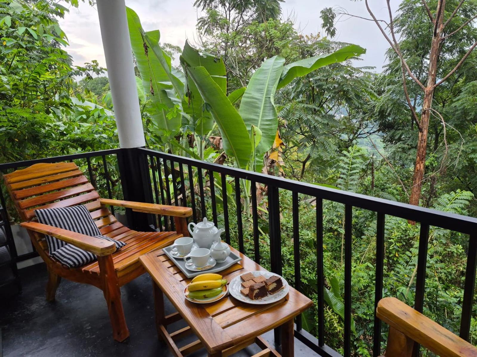 The Bliss Homestay Ella Esterno foto